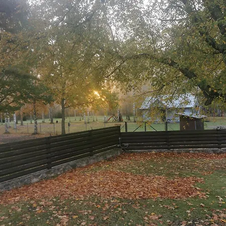 Peipsi Caravani Puhkemaja Kemping Nina