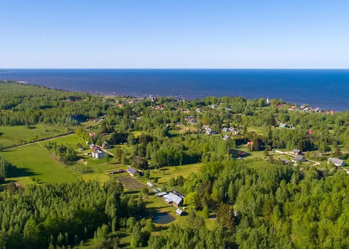 Camping Peipsi Caravani Puhkemaja Nina