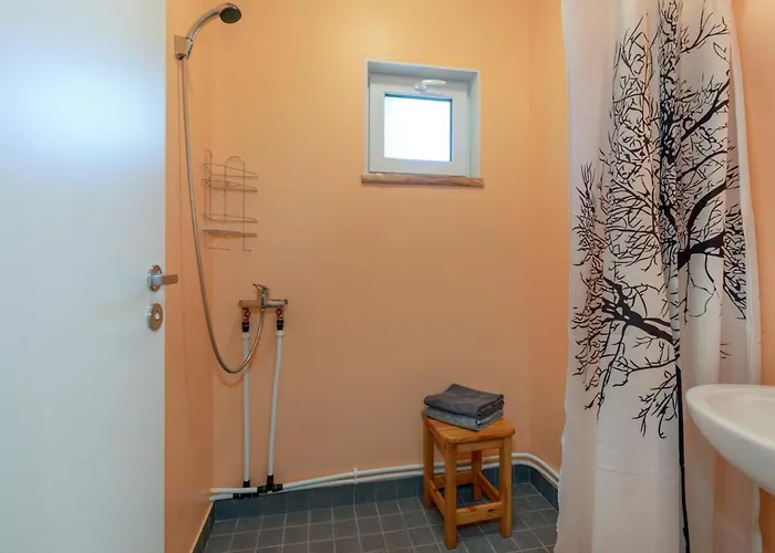 Peipsi Caravani Puhkemaja *